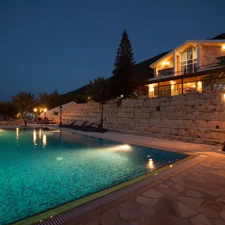 Fata Morgana Villa *