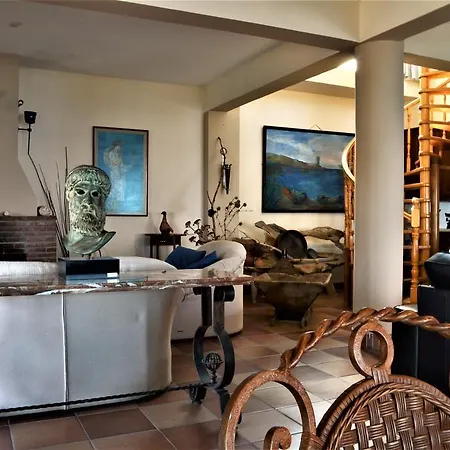 Fata Morgana Villa *