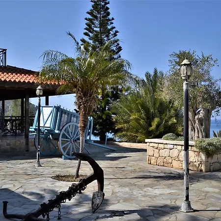 Fata Morgana Villa Pomos